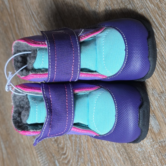 NWOT See Kai Run Insulated Toddler Boots Size 6 - Picture 1 of 4